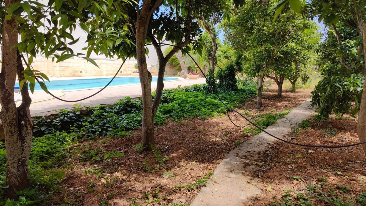 Stunning Villa With Pool, Table Tennis, Table Soccer And A Pool Table Naxxar Exterior foto